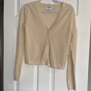 Old Navy Light Cream V-Neck Buttoned Knit Cardigan